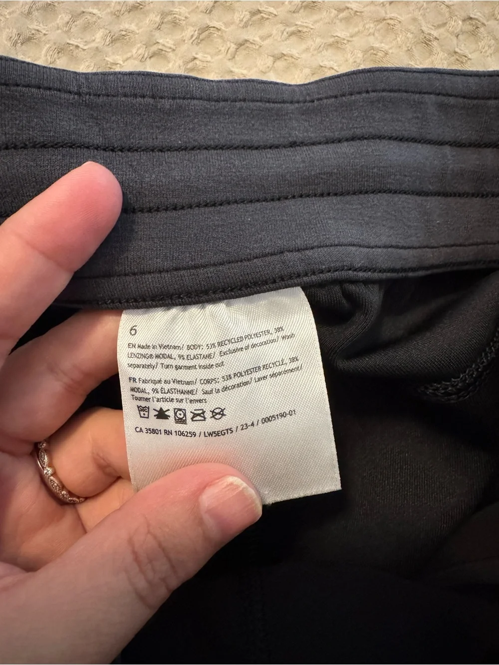 Lululemon Women’s Softstreme High-Rise Pant Size 6